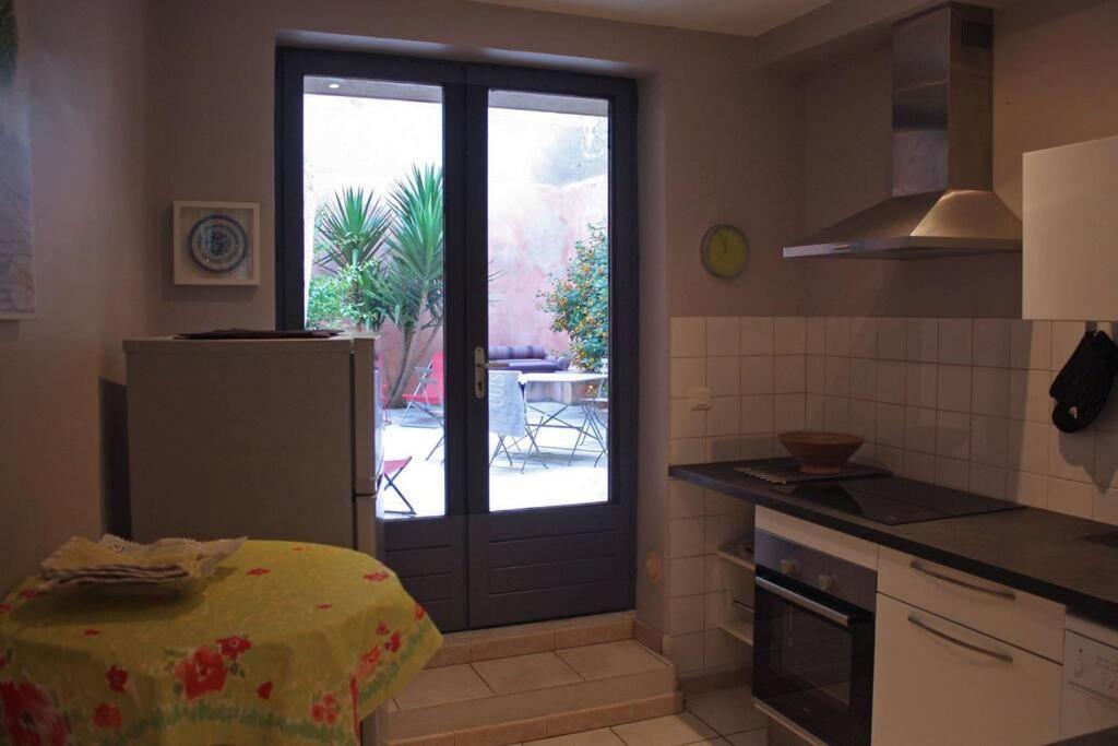 Arlette La Petite Maison Arlesienne Εξωτερικό φωτογραφία